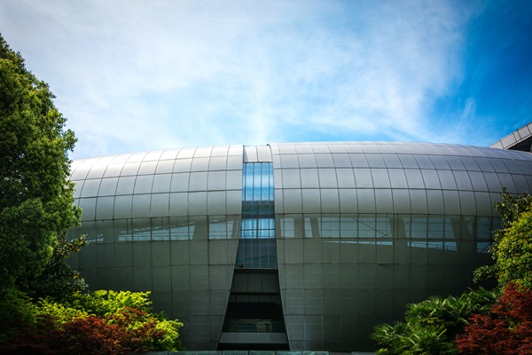 How Custom AHUs Support Sustainable Building Compliance